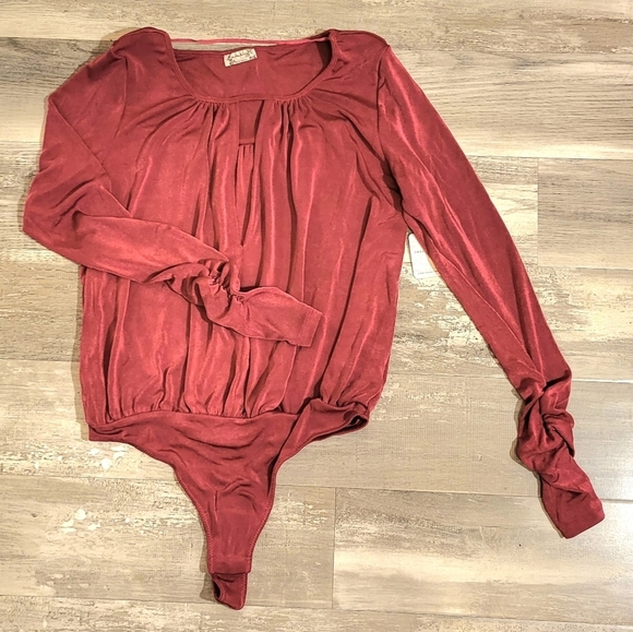 Free People Other - FREE PEOPLE Intimately Free Kaya Thumbhole Bodysuit Rose